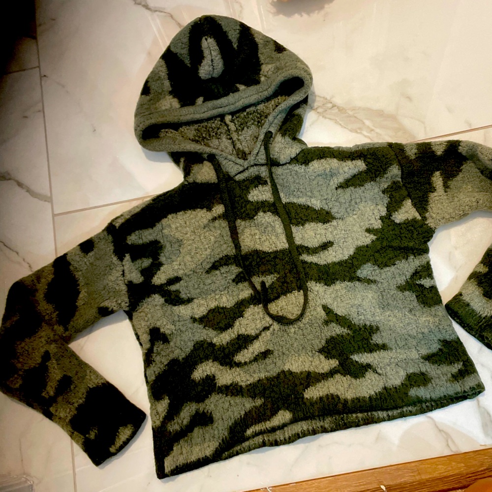 Pink Victoria Secret Fleece Camo Hoodie